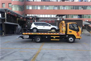 盐山汽车紧急补胎换胎救援